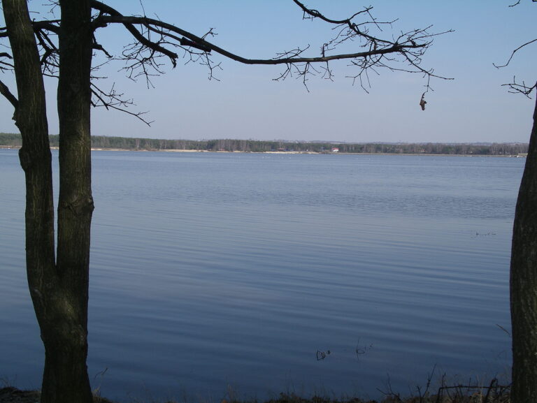 GDZIE MOŻNA PŁYWAĆ MOTORÓWKĄ?