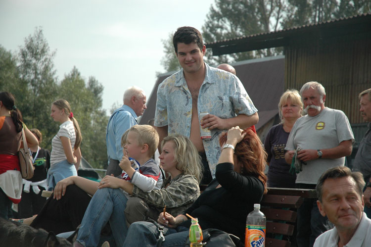 KSSW nad jeziorem Rożnowskim